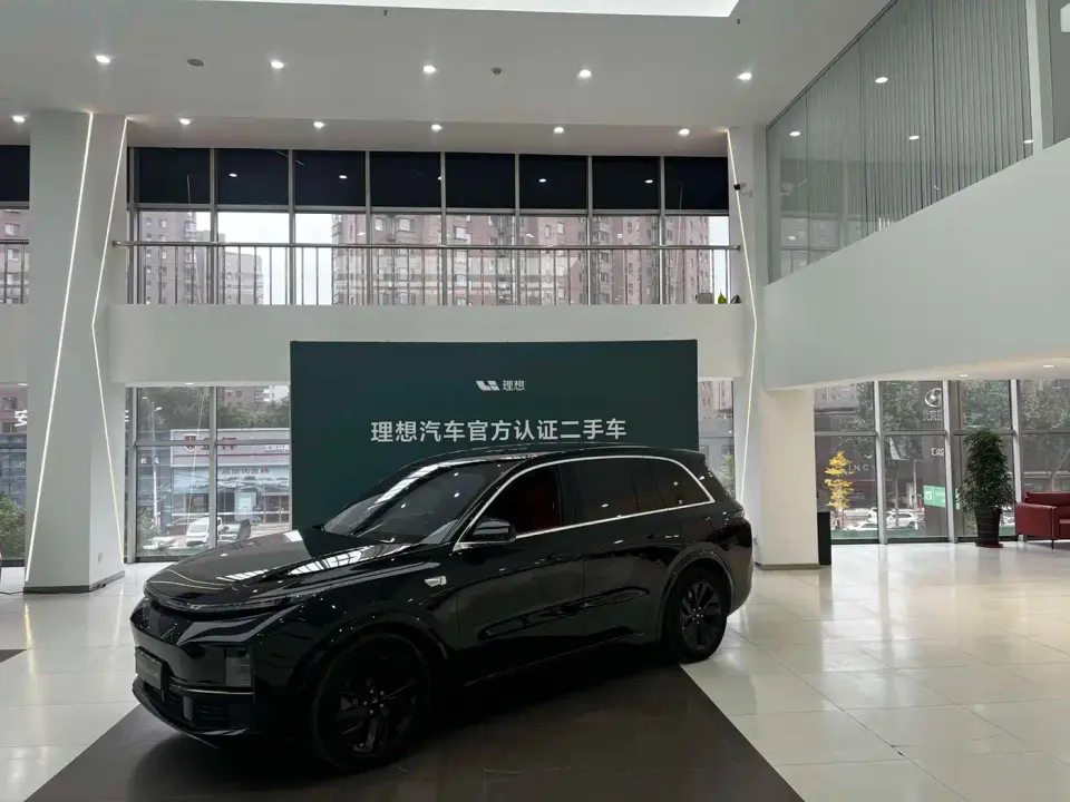 Li Auto Li L8 Pro 2023