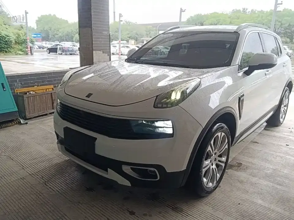 Lynk & Co 01 2.0T 2WD Type Pro Version China VI 2020