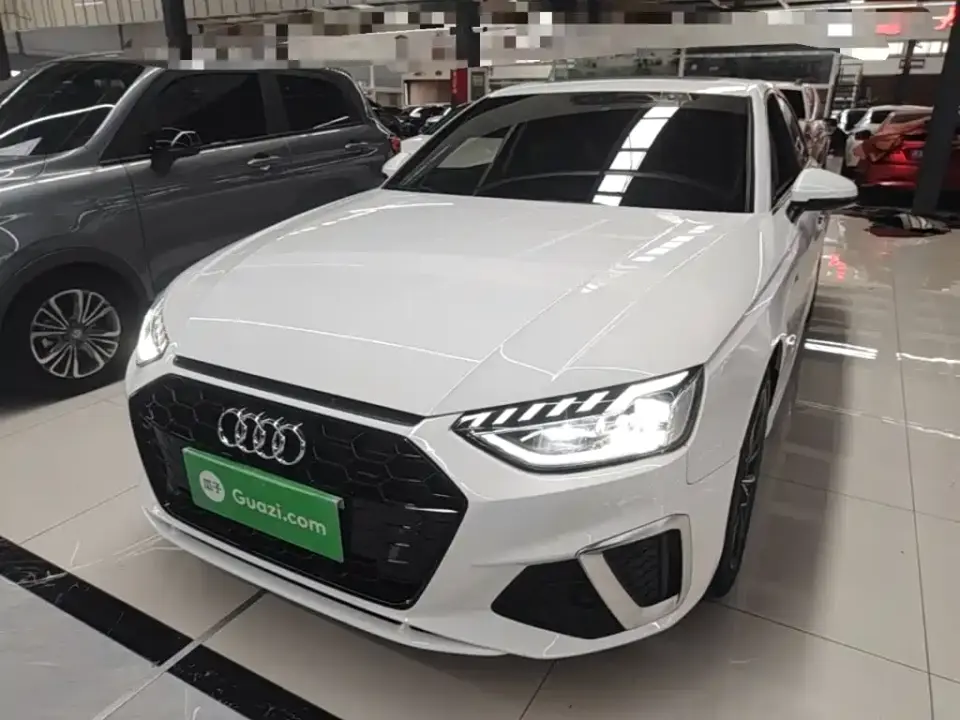 Audi A4L 40 TFSI Fashion Dynamic 2023