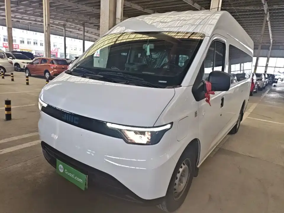 Jiangling E-Fushun Model Bright Window Version 77kwh Medium Wheelbase Medium Roof 2026