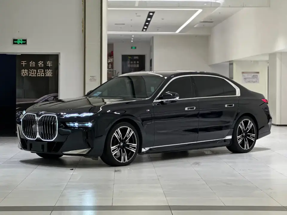 BMW i7 eDrive50L Premium M Sport Package 2024