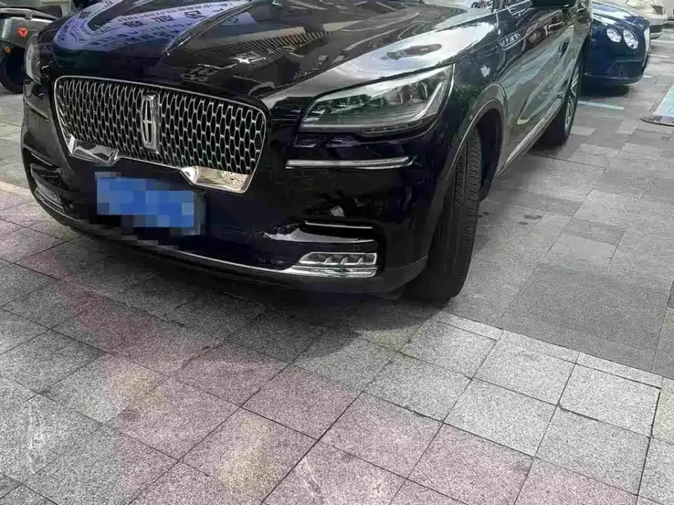 Lincoln Aviator 3.0T V6 4WD Premium Edition 2022