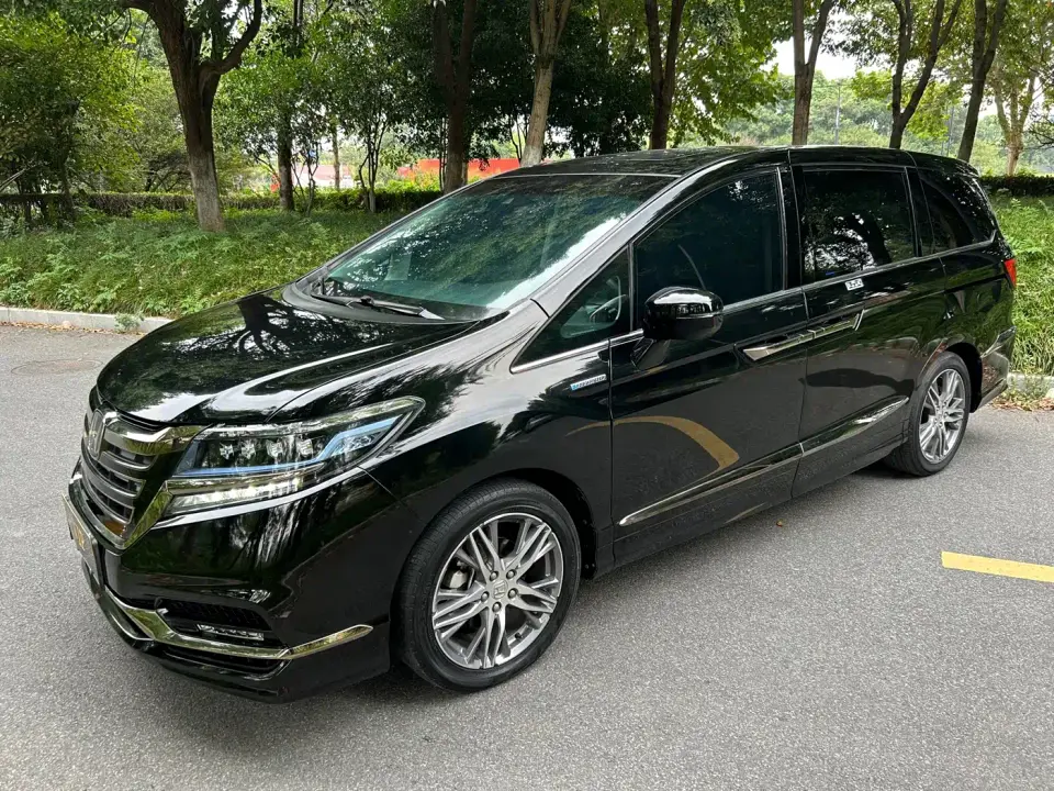 Honda Elysion 2.0L Hybrid Luxury Edition 2021