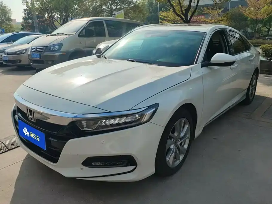 Honda Accord 260TURBO Luxury Edition China VI 2021