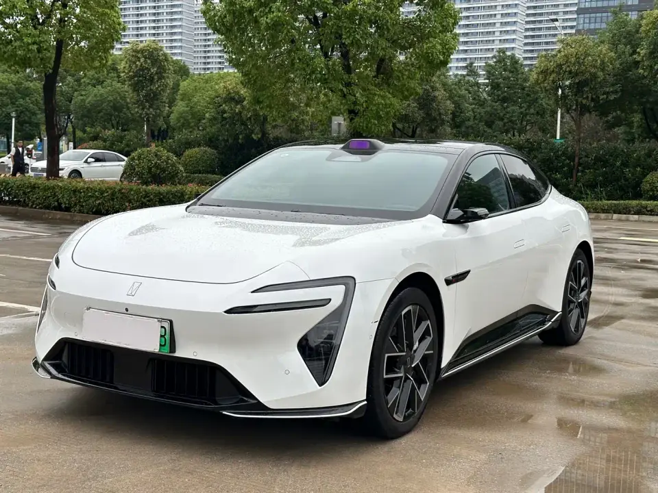 Avatr 06 Ultra Pure Electric Edition 2025