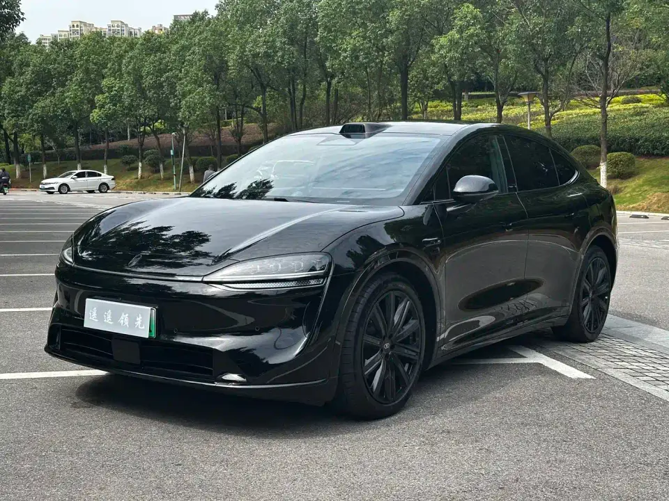 Zhijie Luxeed R7 All-electric UItra 2025