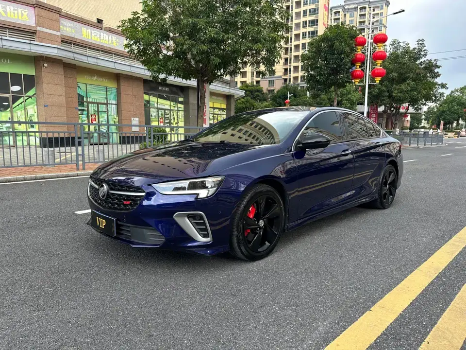 Buick Regal GS 28T Premium Model 2022