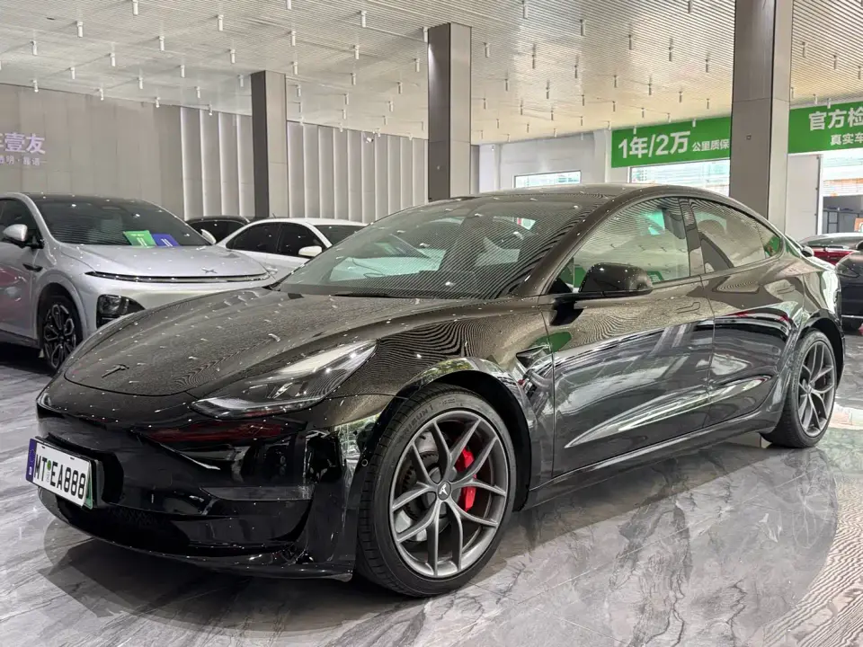 Tesla Model 3 Performance High-Performance AWD 2022
