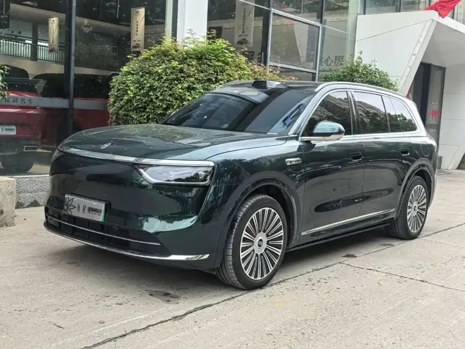AITO Wenjie AITO M8 Model Extended Range Max+ Edition 53.4kWh 6-Seater 2025