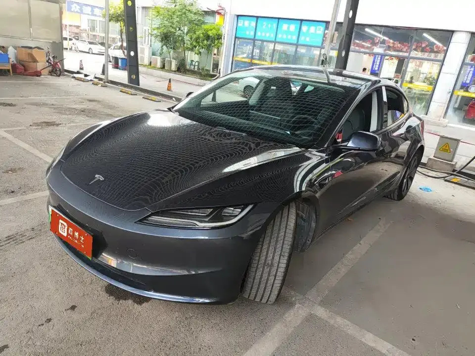 Tesla Model 3 Rear-Wheel Drive 2024