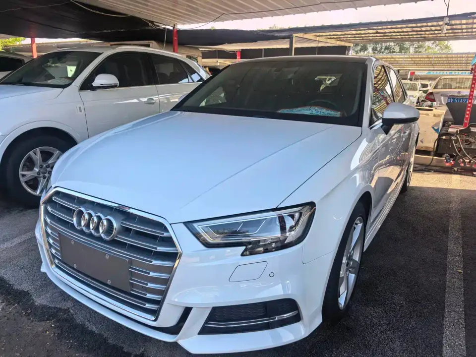 Audi A3 Sportback 35 TFSI Fashion Type China VI 2020