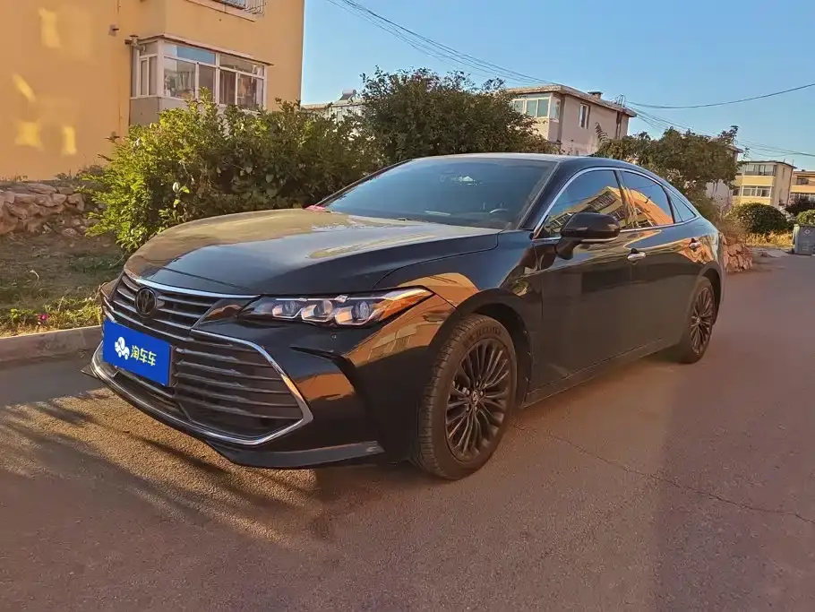 Toyota Avalon 2.0L XLE Premium Edition (China VI) 2021
