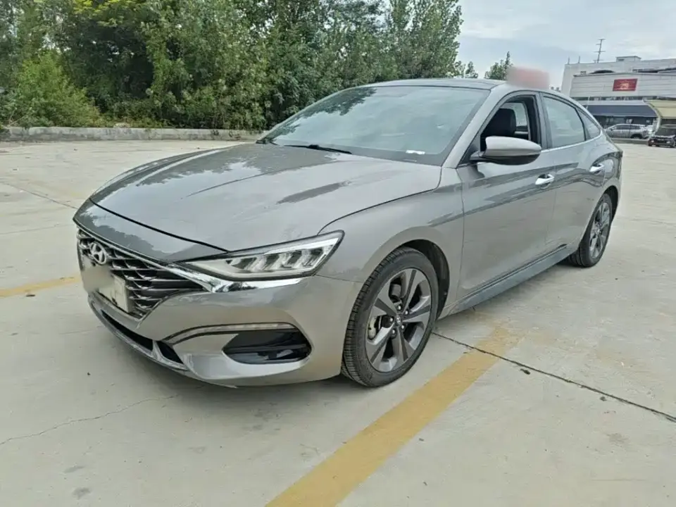 Hyundai Fista 280TGDi Sport Edition China VI 2020