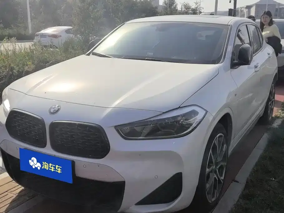 BMW X2 sDrive25i Leading M Sport Package 2021