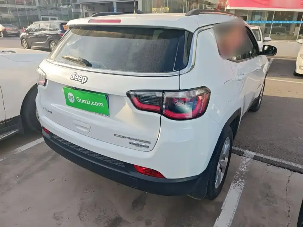 Jeep Compass 200T Automatic Classic Edition 2019 — фото 7