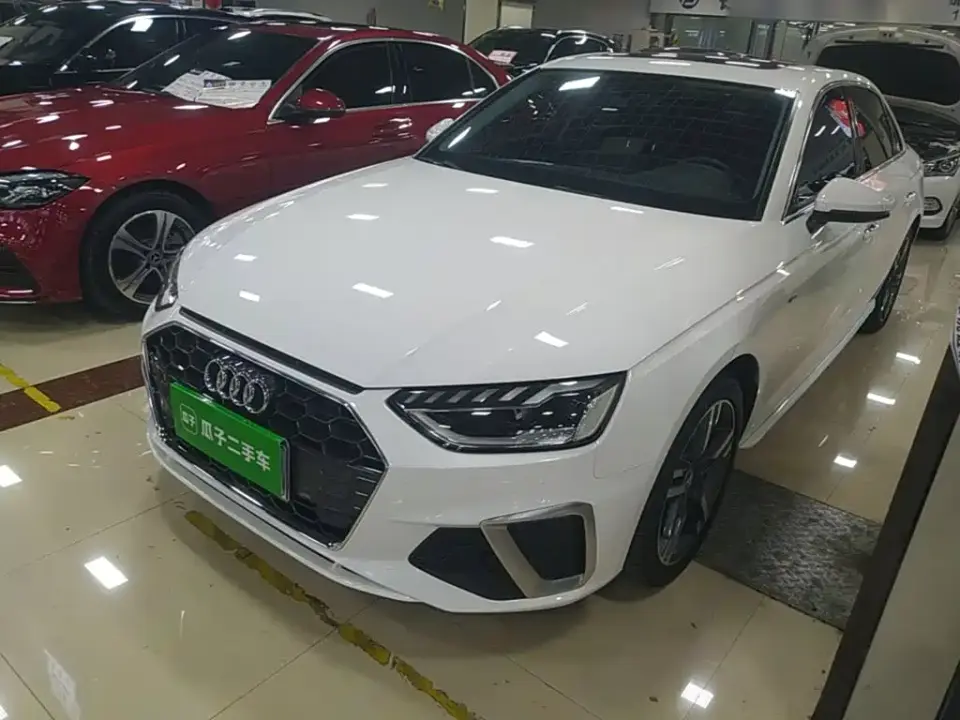 Audi A4L 40 TFSI Luxury Dynamic 2021