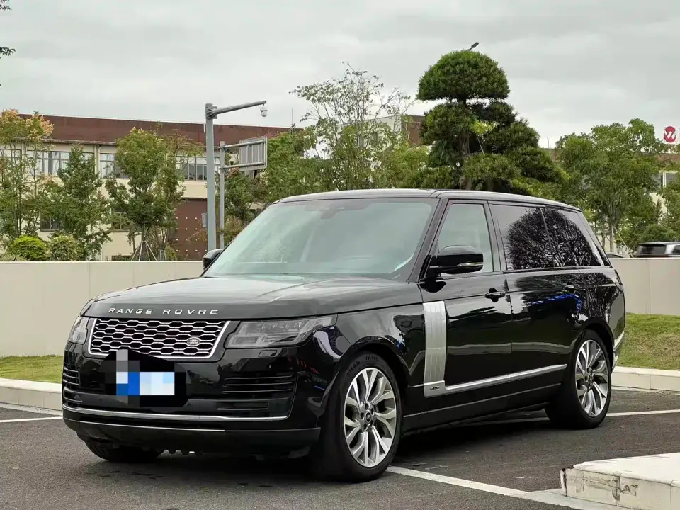 Land Rover Range Rover 3.0 L6 Heritage Extended Classic Edition 2021