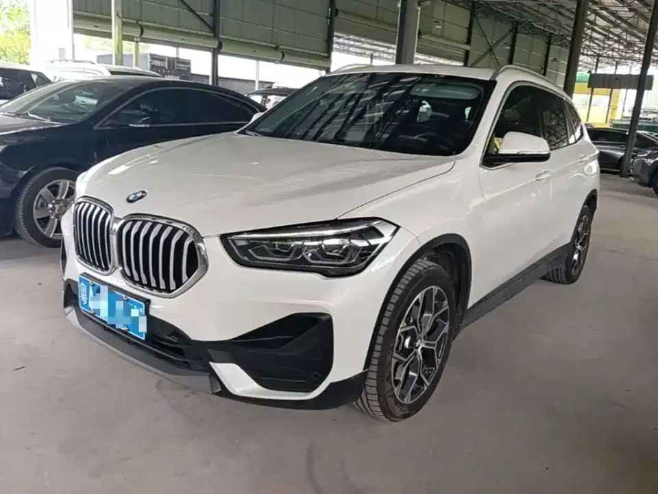 BMW X1 sDrive25Li Leading 2023