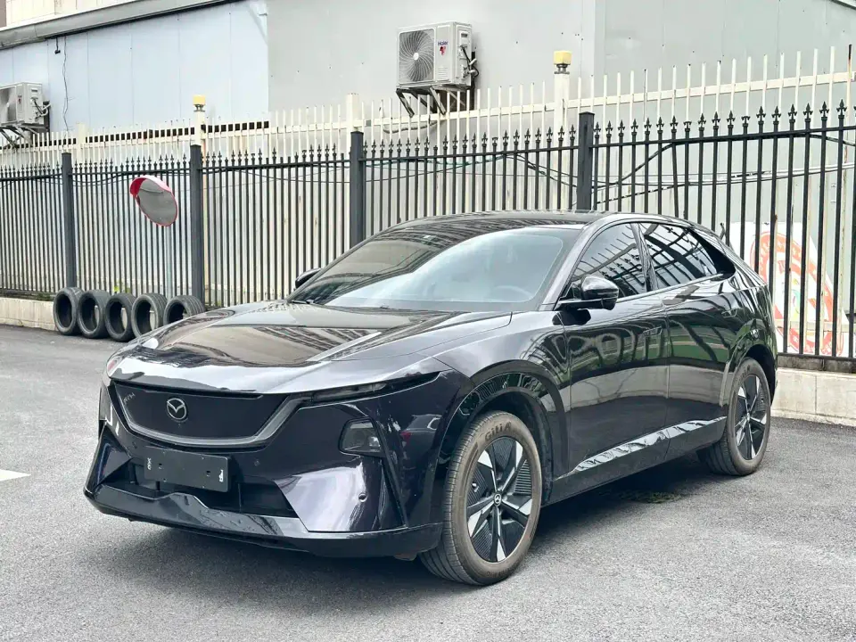 Mazda EZ-60 Range-extender Base Model 2026