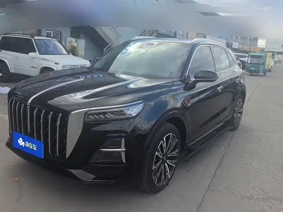 Hongqi HS5 2.0T AWD Flag Enjoy Pro Edition 2024