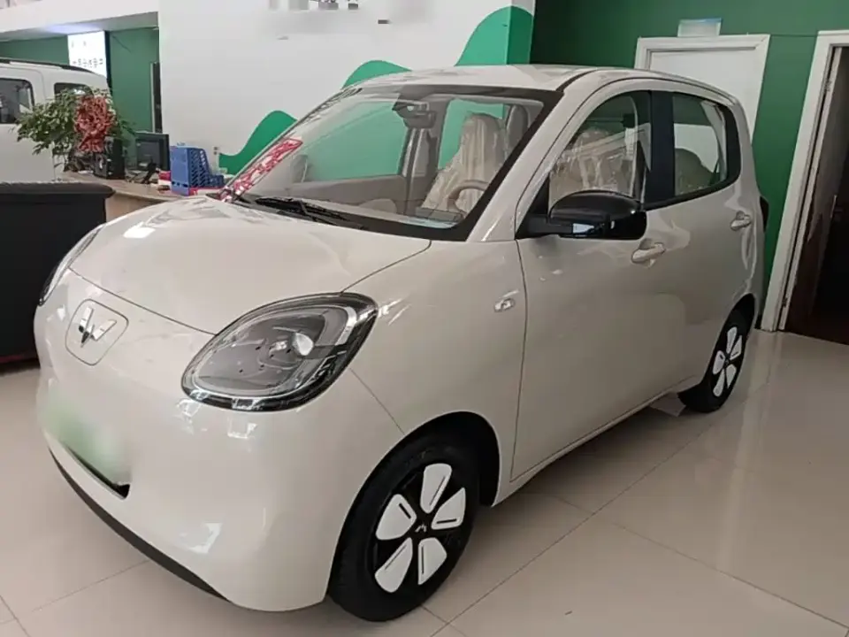 Wuling Motors Hongguang MINIEV 4-Door Advanced 2026