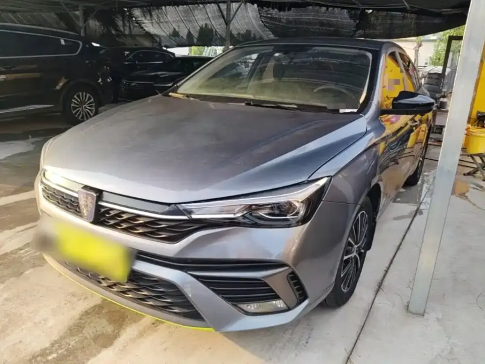 Roewe i5 Facelift 1.5L CVT Diamond Edition 2022