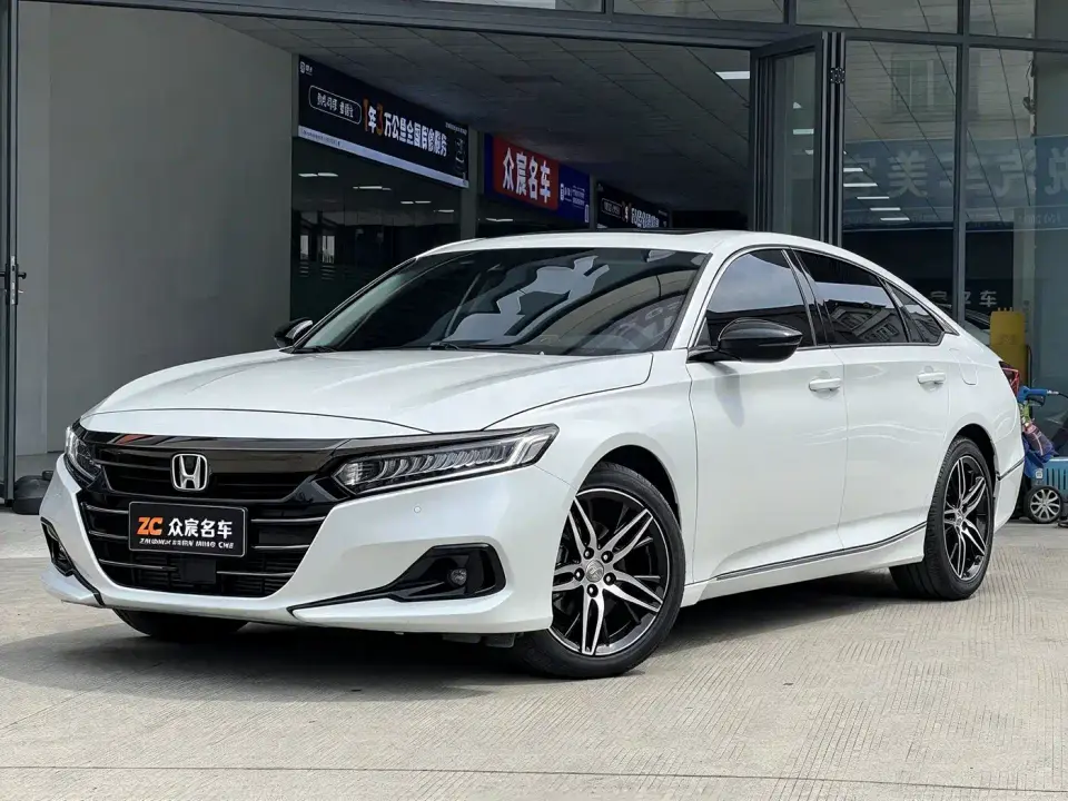Honda Accord 260TURBO Phantom Night Premium 2022