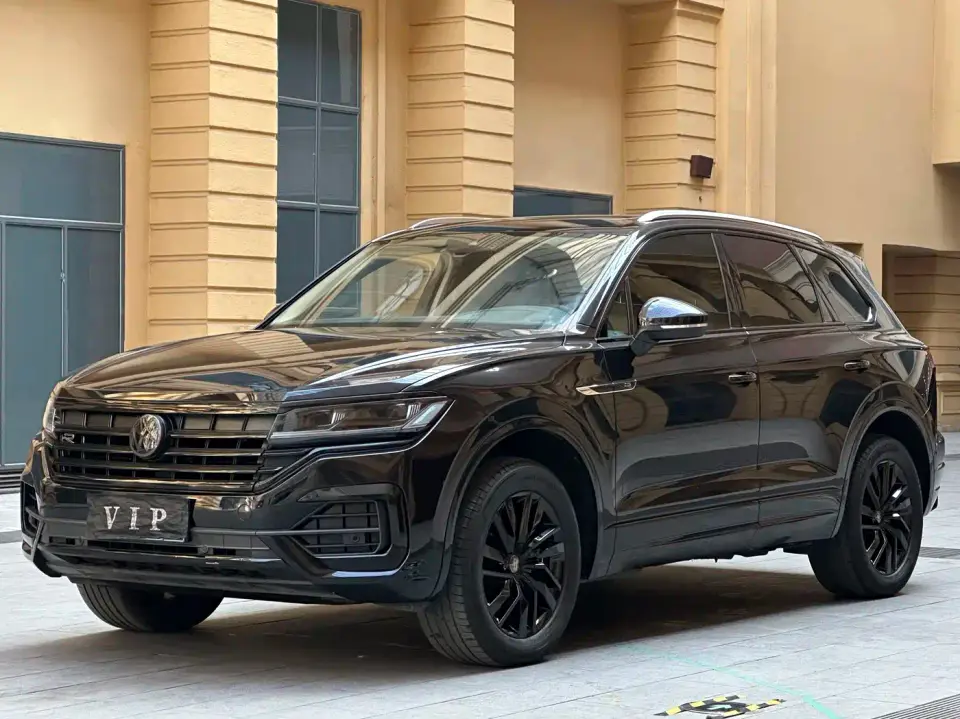 Volkswagen Touareg 2.0TSI R-Line Edition 2022
