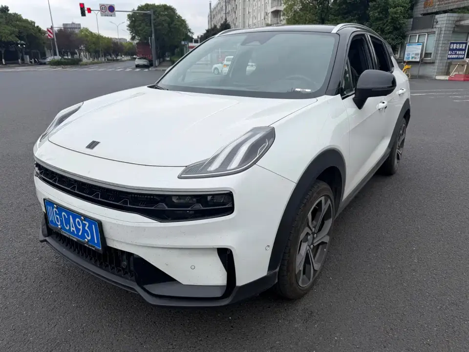 Lynk & Co 06 Remix 1.5T Hero 2023