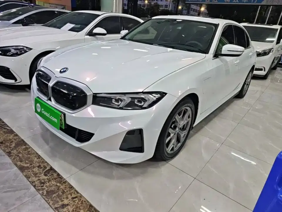 BMW i3 eDrive 35 L 2024