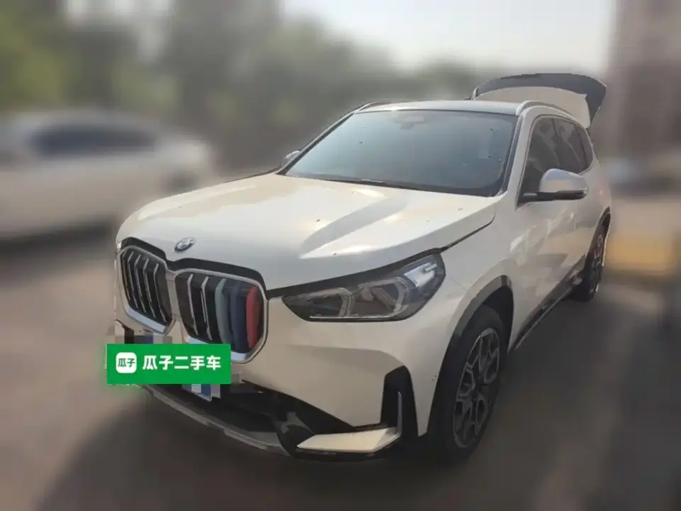 BMW X1 sDrive25Li X Design Package 2023