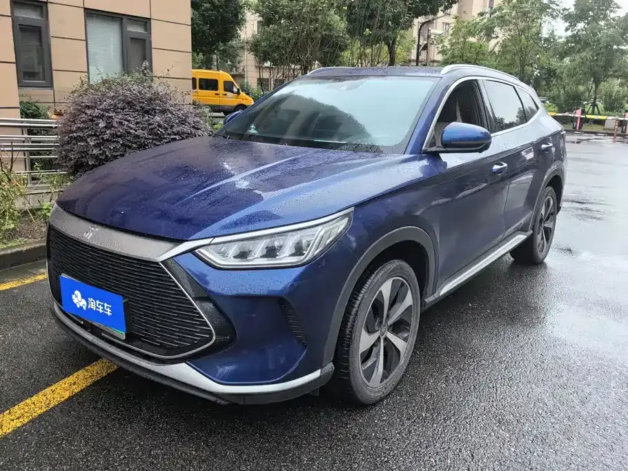 BYD Song PLUS PHEV DM-i 51KM Honor 2022