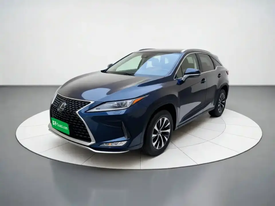 Lexus RX Facelift 300 2WD Comfort Edition 2022