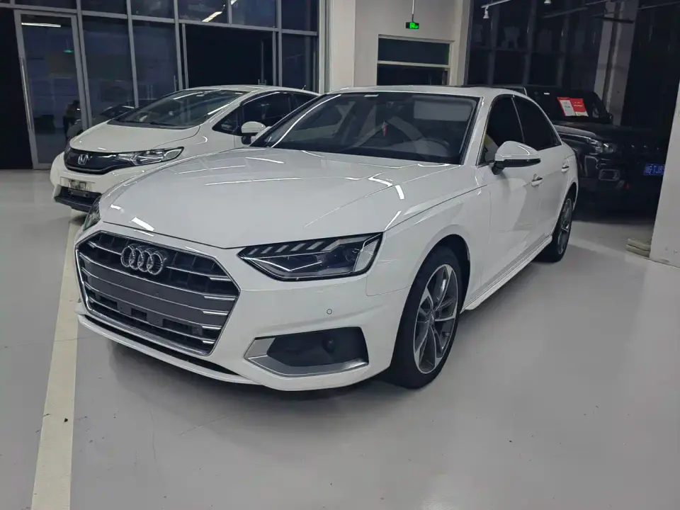 Audi A4L 40 TFSI Fashion Dynamic Edition 2021