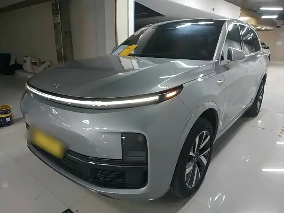 Li Auto Li L8 Pro 2023