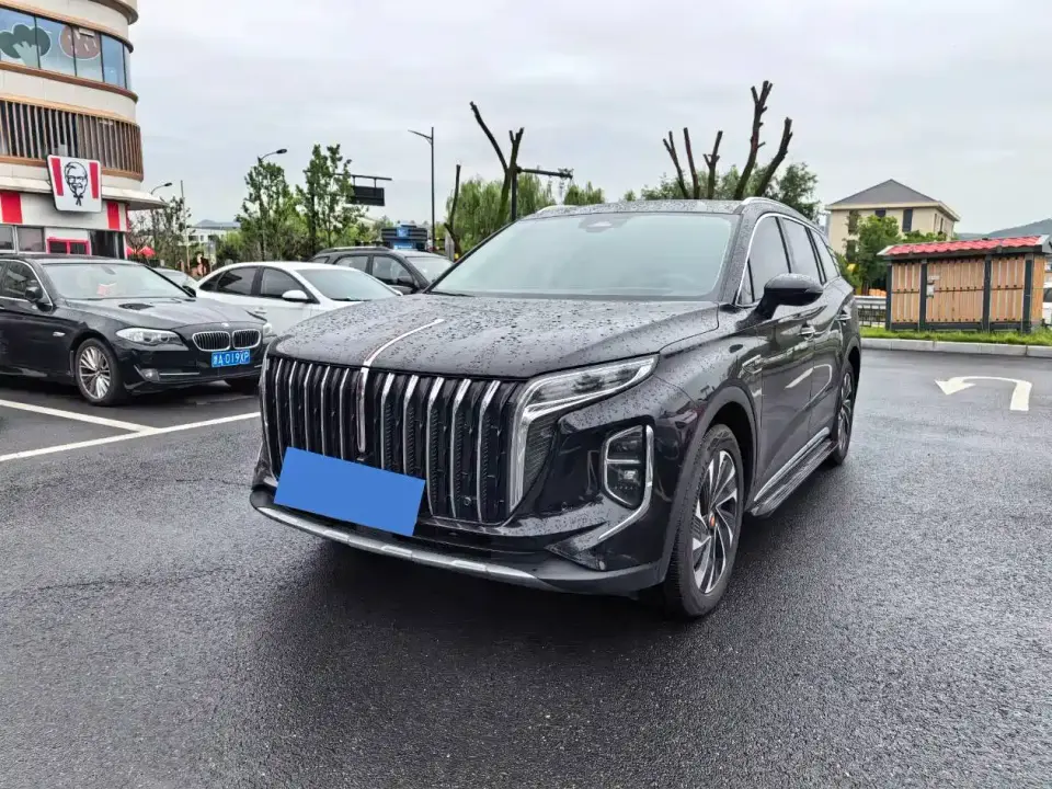 Hongqi HS7 PHEV Revised Model 2.0T PHEV 4WD Flag Ultimate Edition 6-Seater 2025