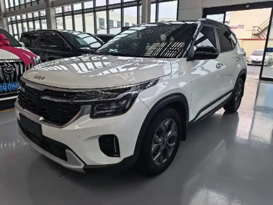 Kia Seltos 1.5L CVT Luxury Edition 2023