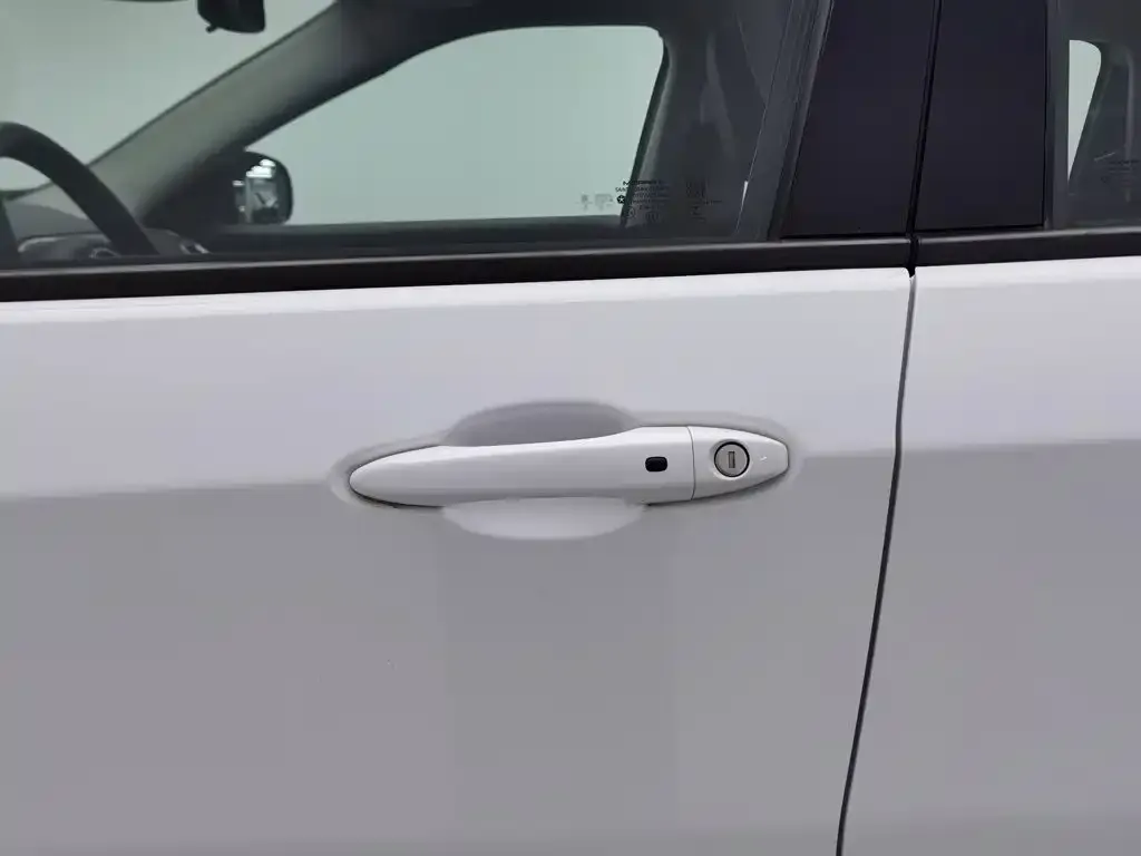 Jeep Compass 220T Automatic Joy Edition 2020 — фото 18