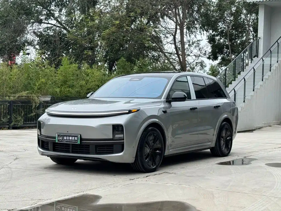 Li Auto Li L8 Pro 2024