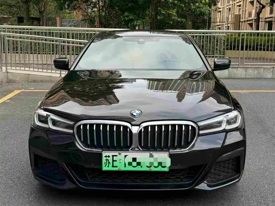 BMW 5 Series New Energy 535Le M Sport Package 2021