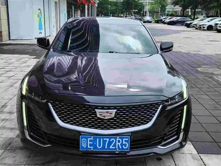 Cadillac CT5 28T Fashion Style 2023