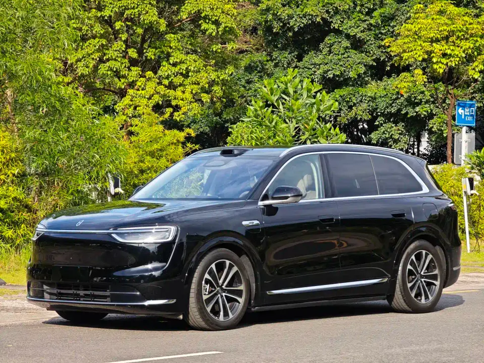 AITO Wenjie AITO M7 Extended Range Ultra AWD 5-Seater 2025