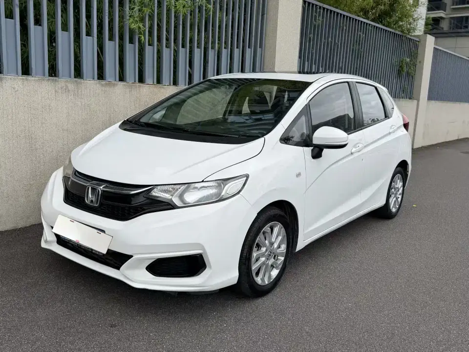 Honda Fit 1.5L CVT Comfort Sunroof Edition 2019