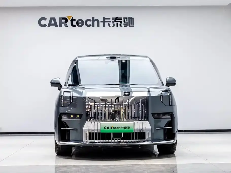 Zeekr 009 7-Seat Aisle Version 108kWh 2024