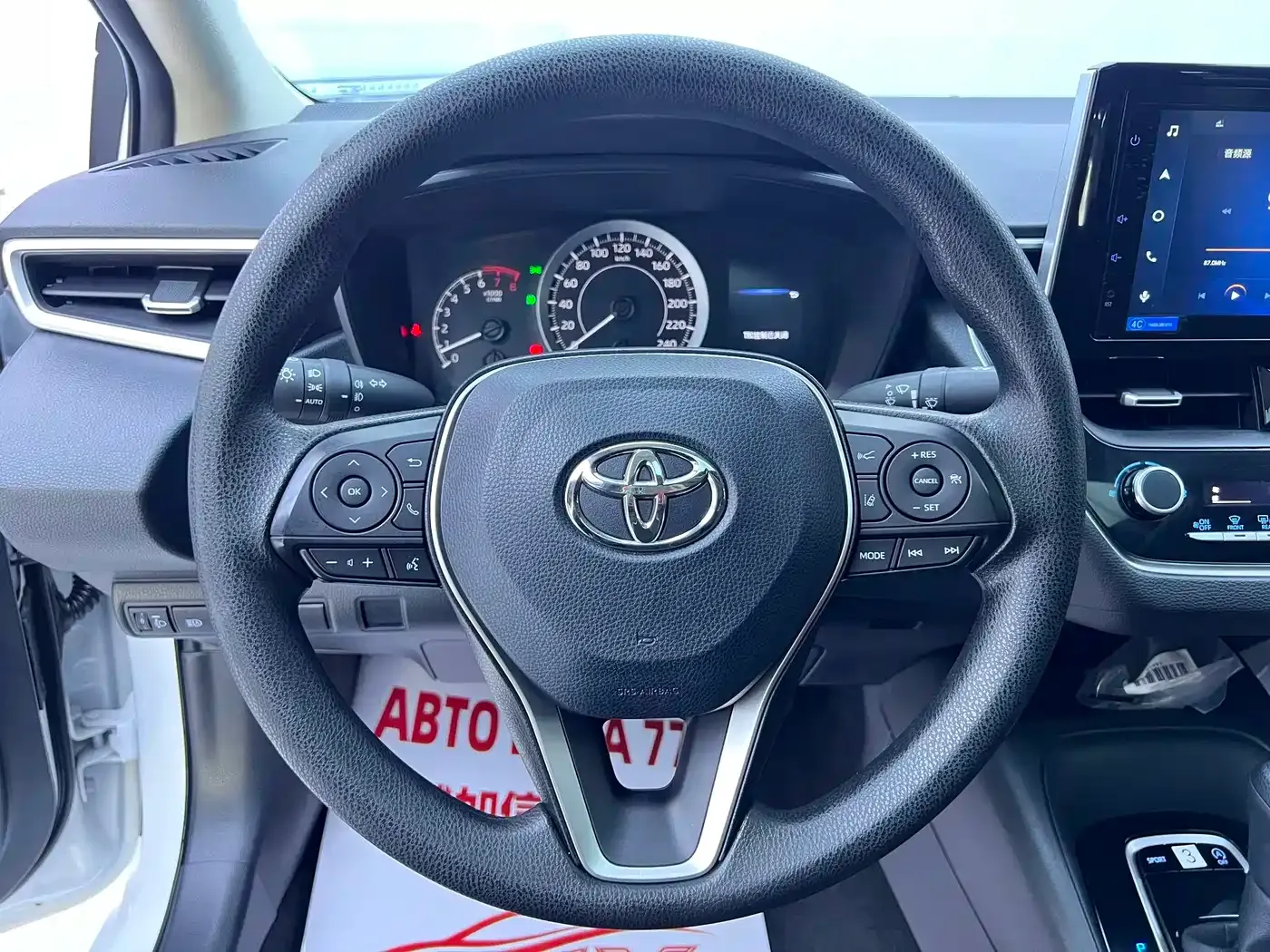 Toyota Corolla 1.2T S-CVT Elite PLUS Edition 2022 — фото 11