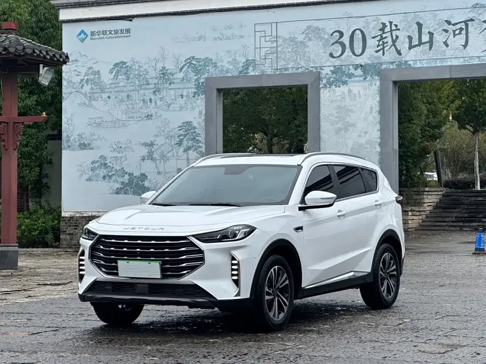 Jetour X70 PLUS 1.6T DCT Star 5-Seater 2021