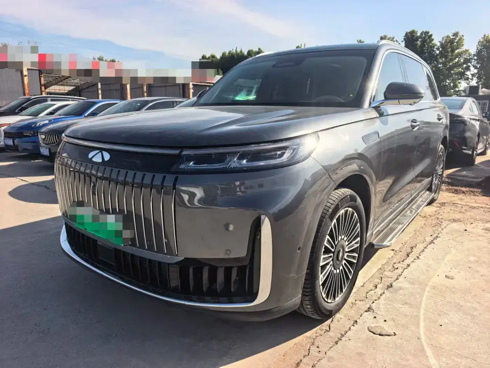 Chery Fengyun Fengyun T11 220 RWD Boya Giant Screen Luxury Edition 2026