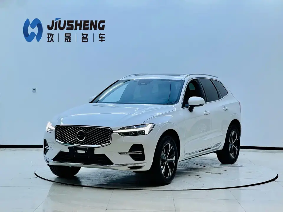 Volvo XC60 Model B5 AWD Smart Elite Luxury 2026