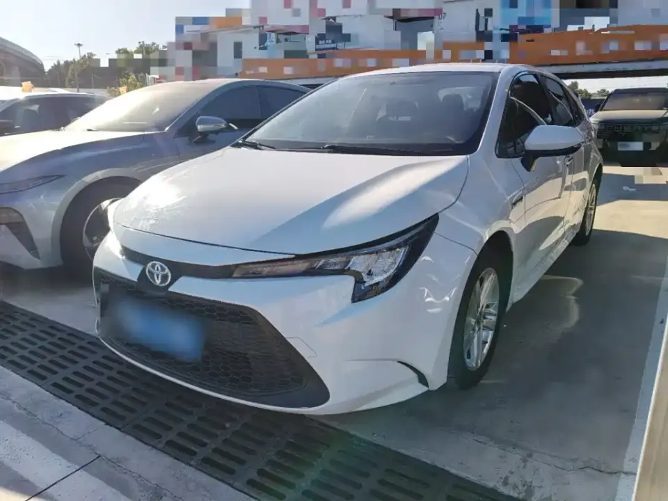 Toyota Levin Dual Engine 1.8H E-CVT Progressive Edition 2022