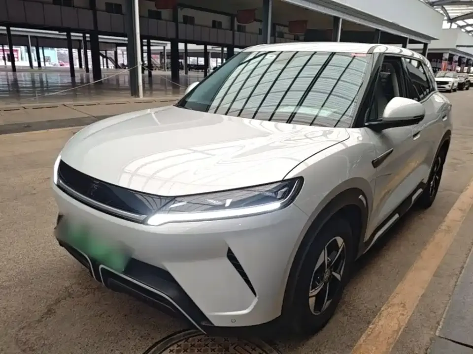 BYD Yuan UP 401KM Leading Edition 2024